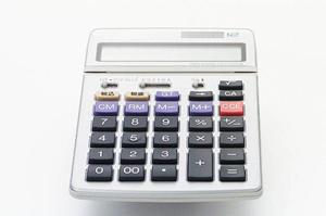 サラウンドシステムの魅力を最大限に引き出すスピーカー配置のポイント